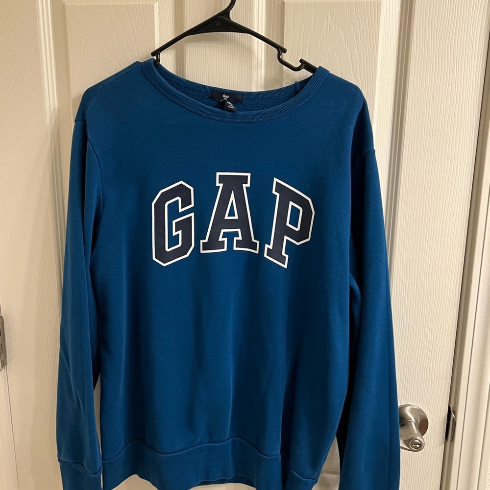 Blue GAP Long-Sleeve Crewneck Shirt